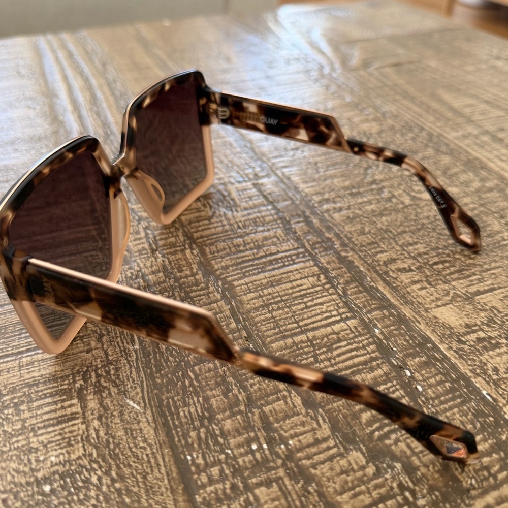 Quay Polarized ‘Almost Ready’ Sunglasses - Picture 2 of 6